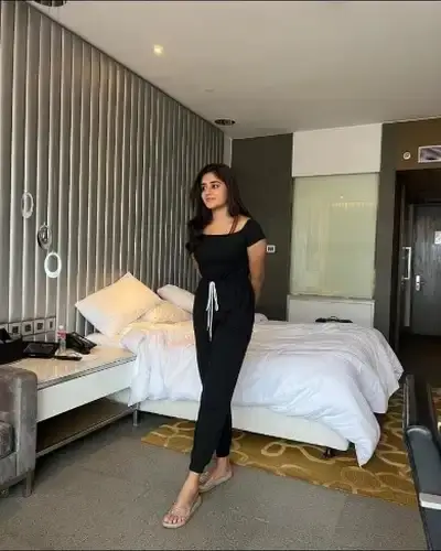 Chandvad Call Girl Service